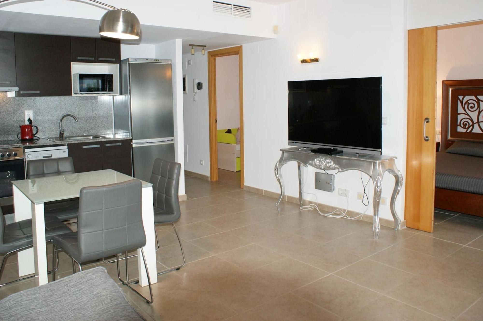 Apartamento En Roses Con Vistas Al Canal Y Piscina Esterno foto