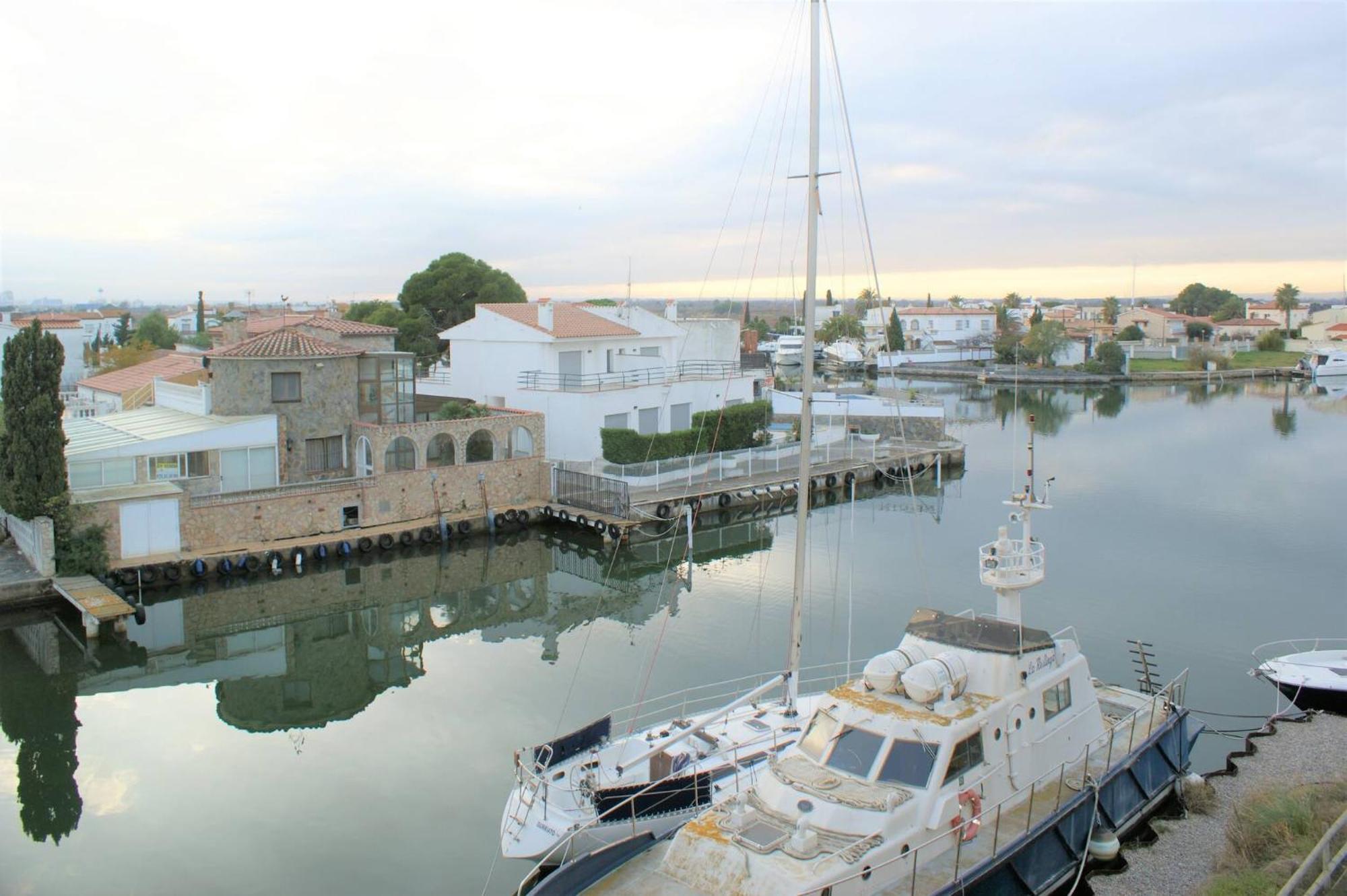 Apartamento En Roses Con Vistas Al Canal Y Piscina Esterno foto